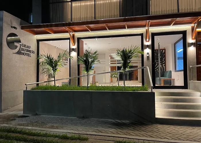 Grau Business Hotel