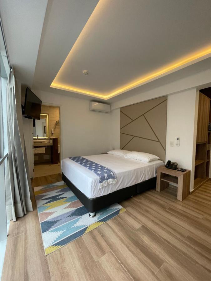 Grau Business Hotel 3*